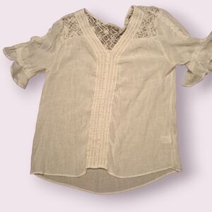 🦋Fyve Elegant Cream Lace Women's Top Size